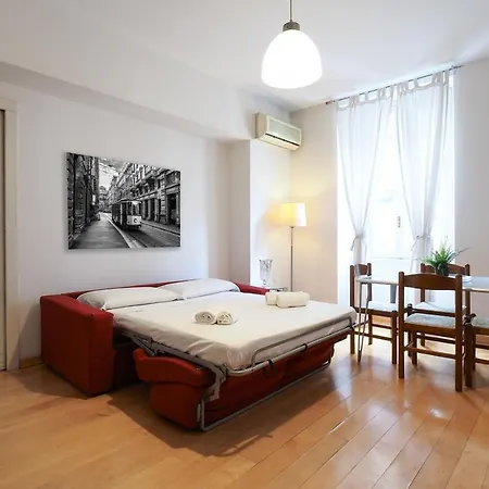 Appartamento Primopiano - Copernico 49 *